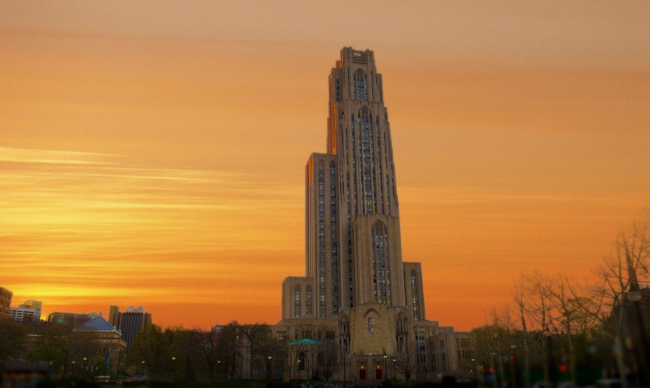 Cathedral of Learning on Pitt's campus