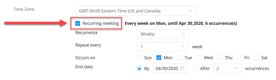 Screenshot of recurring meeting options with recurring meeting checkbox highlighted in a red rectangle
